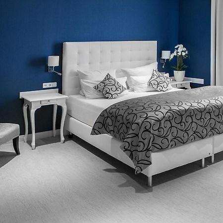 Haus Hotel & Pension Villa Laluna 블랑켄부르크 외부 사진