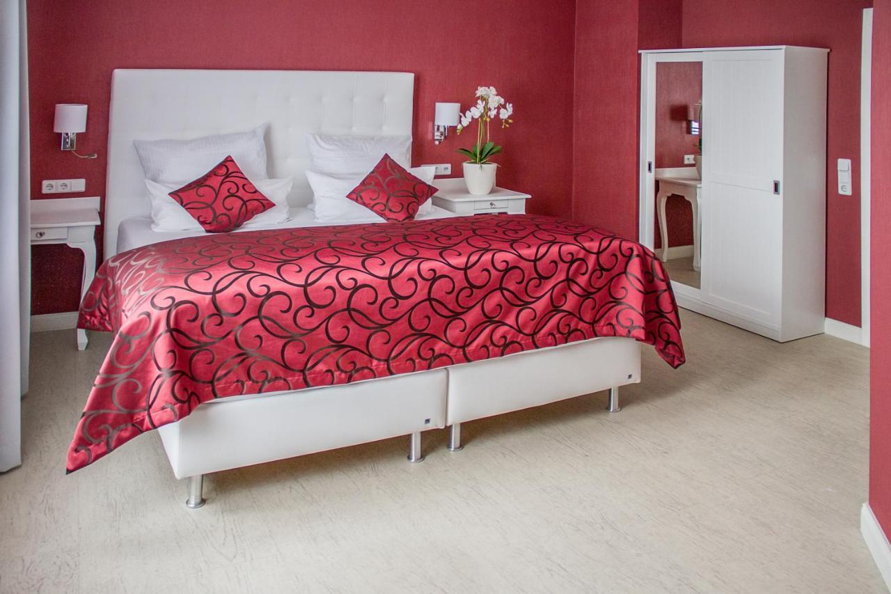 Haus Hotel & Pension Villa Laluna 블랑켄부르크 외부 사진