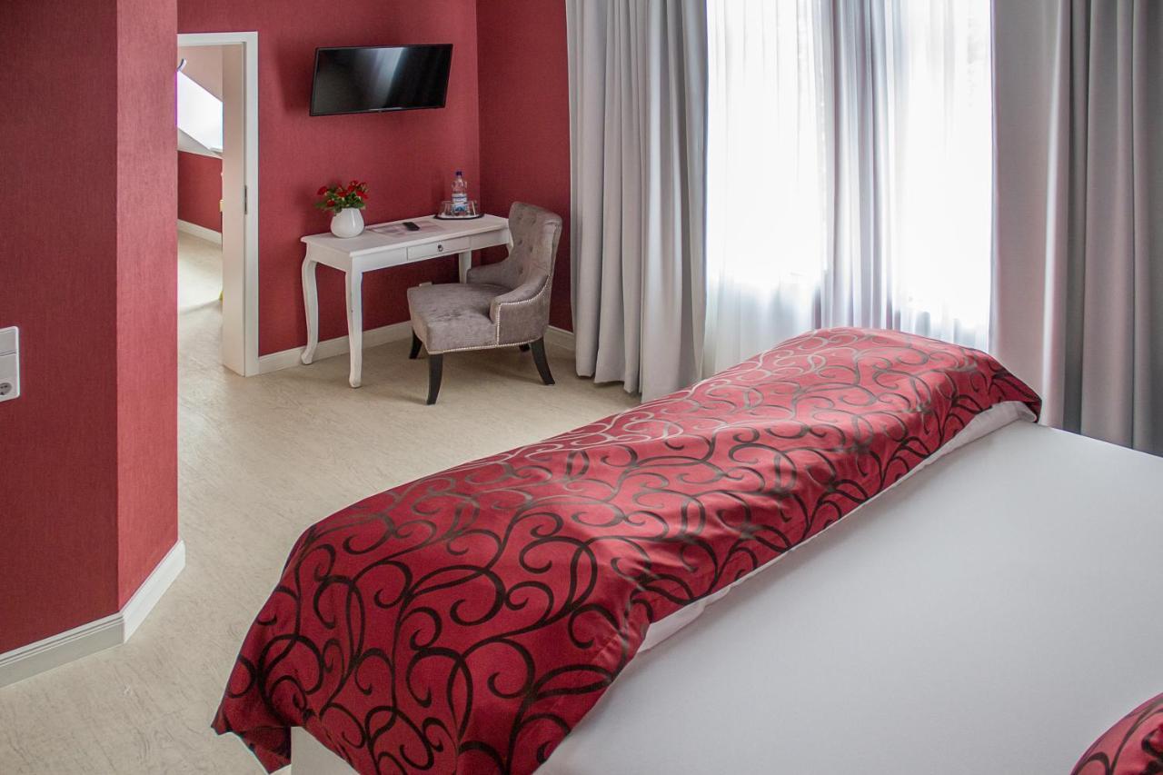 Haus Hotel & Pension Villa Laluna 블랑켄부르크 외부 사진